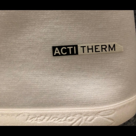 Solomon Running Jacket - Picture 6 of 7